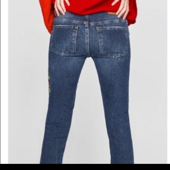 ZARA Trafaluc denimwear Embroidered Floral size 4 - Picture 4 of 6